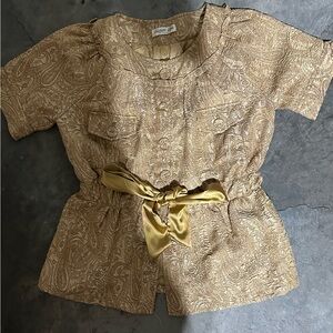 Gold Paisley Short Sleeve Top with Belt